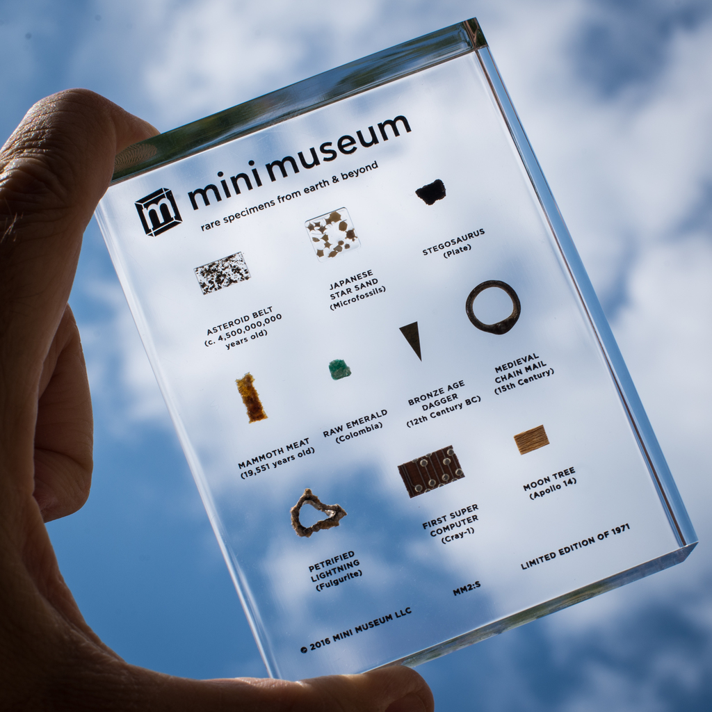 Mini Museum Second Edition, 10 Specimen Version against the sky